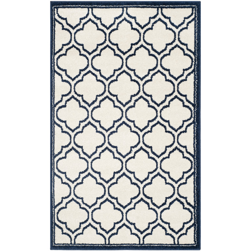 Ammundsen Geometric Area Rug in Ivory/Navy, Rectangle 3' x 5'