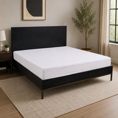 Hypoallergenic Terry Loop Mattress Protector with Liquid Repellent Barrier