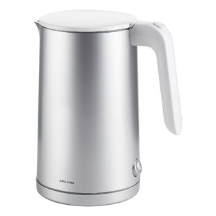 Courant 1.5 Liter Kettle Red Stainless Steel Cordless Electric Kettle with 360 Degree Rotational Body, Automatic Safety Shut-Off, Perfect for Tea / Co