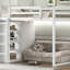 Lit mezzanine en bois avec garde-robe intégré et tablette avec rangement