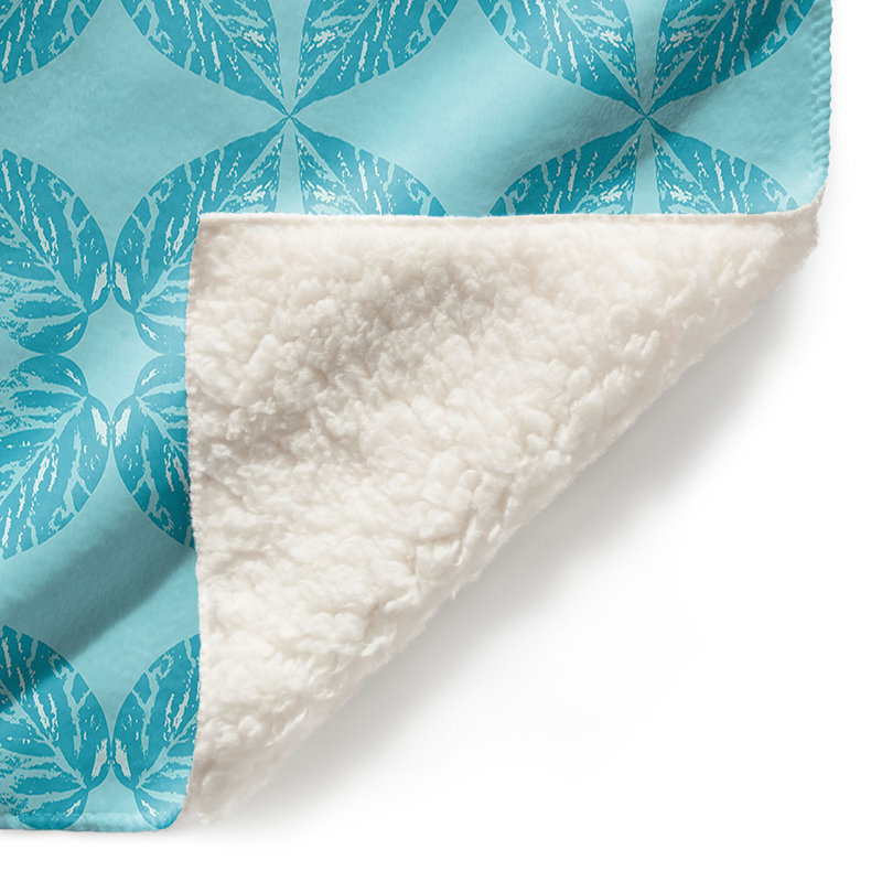 Couverture bleu doux sherpa leaves, l 51 po x L 60 po