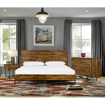 Takengon 3 Piece Bedroom Set