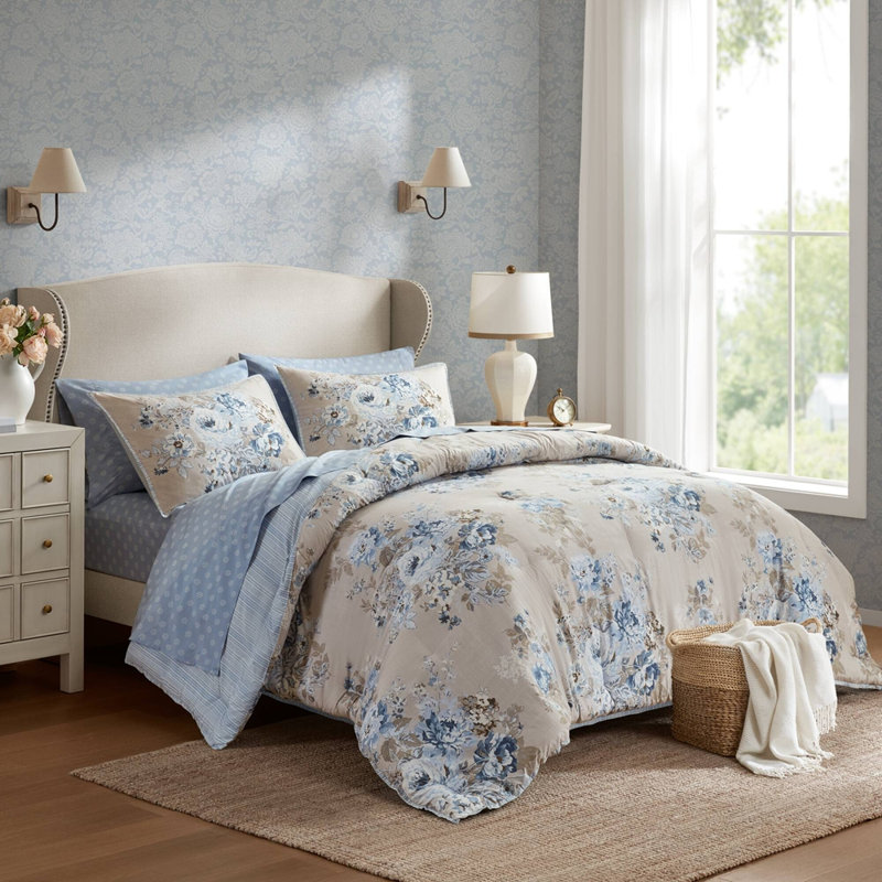 7-Piece Queen 7 Piece Vin -inspired Collection floral print,Beige/Blue, Queen Sheet Set with 6 Additional Pieces