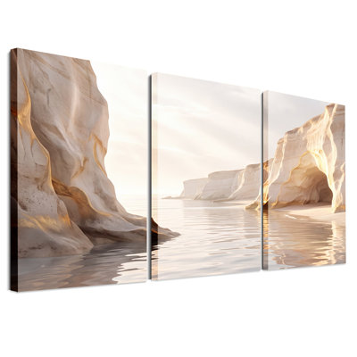 Ensemble de 3 toiles lisses en pierre blanche le long de l'eau dorée