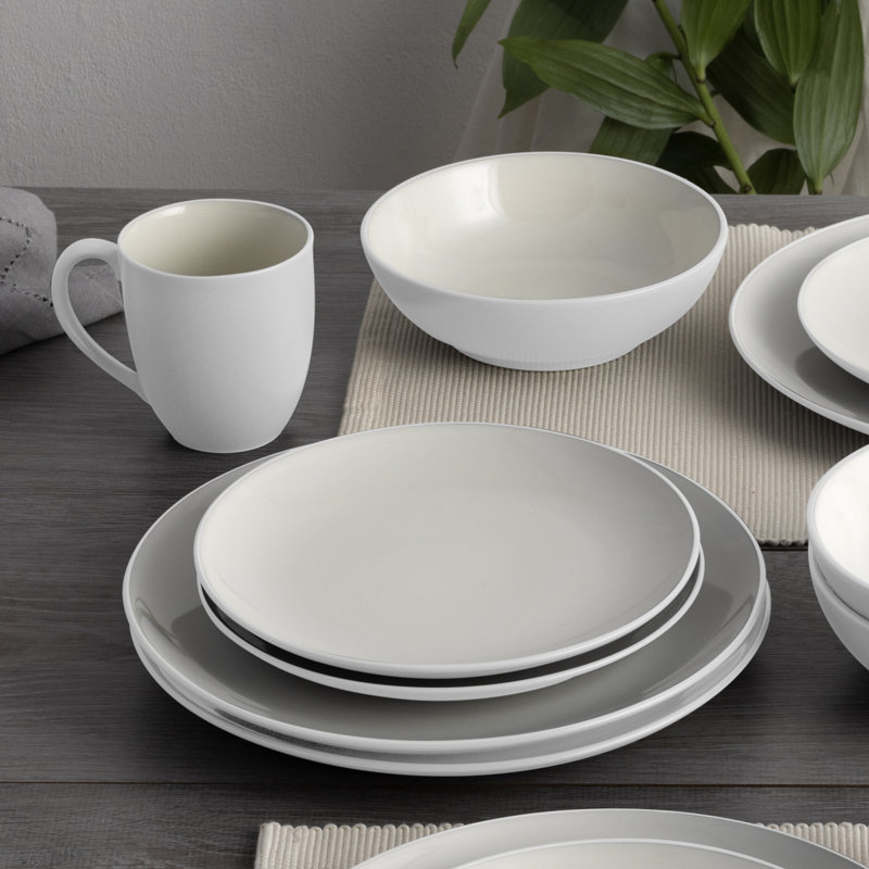 White Ceramic Minimalist Dinner Plates Set of Four