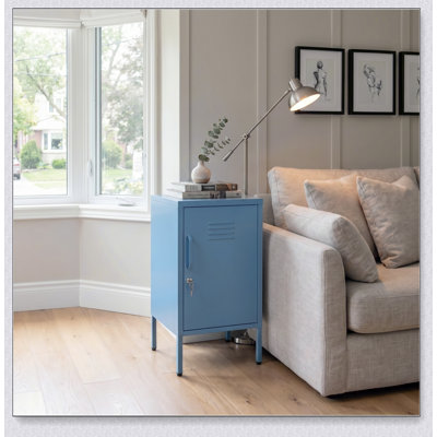 Armoire de rangement multifonctionnelle en métal avec une construction en acier durable pour une organisation sécurisée et un gain d'espace