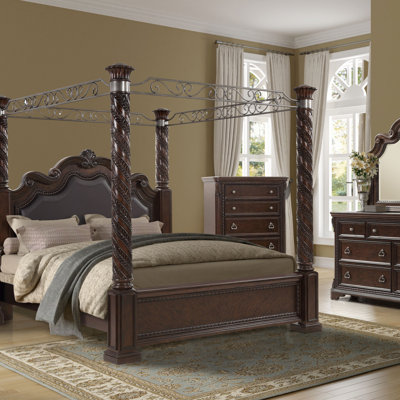 Commode 7 tiroirs en acajou