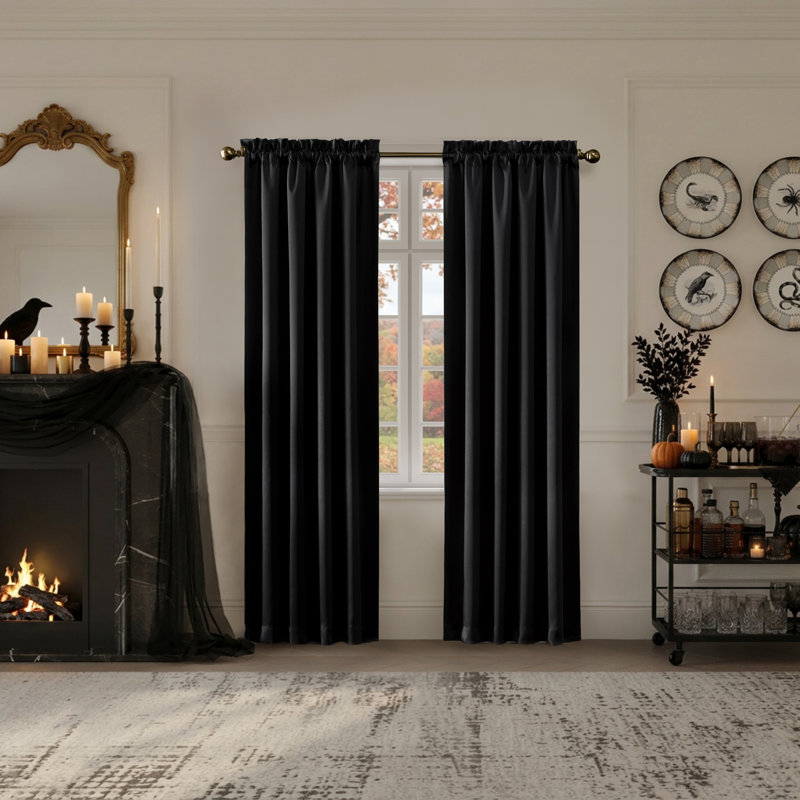 Panneau de rideau 100 % occultant avec passe-tringle de qualité cinéma Oslo Sun Zero, l 52" x L 63", Noir