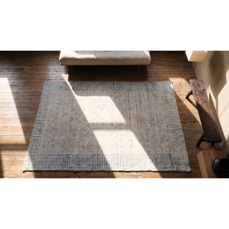 Faded Decorative Light Ivory Color Antique Small Cotton Agra Rug