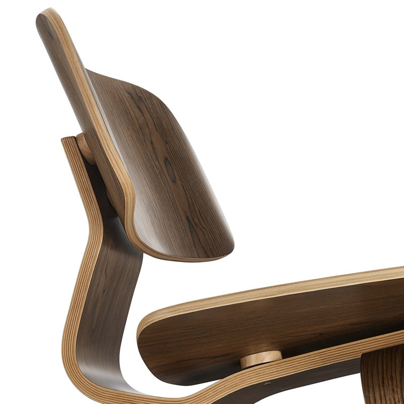 Chaise moulée, Noyer