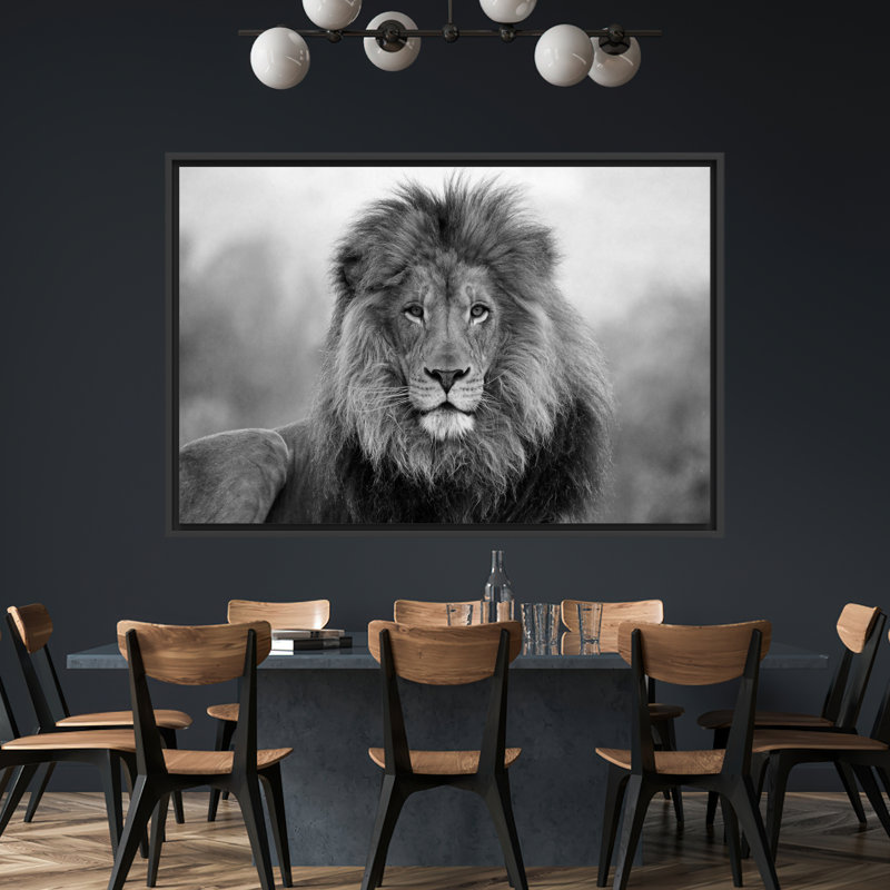 Élégante œuvre d'art sur toile imprimée d'un animal sauvage: pièce de décor majestueuse, toile noire encadrée 1P