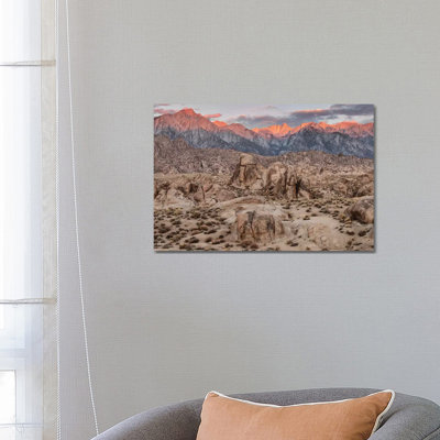 Usa, Eastern Sierra, Alabama Hills by John Ford - Wrapped Canvas Print