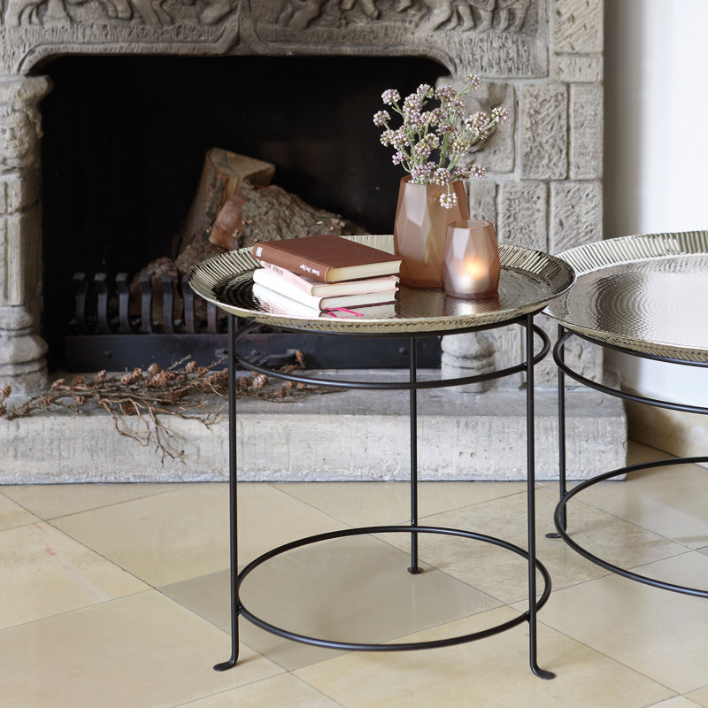 Oyama Tavola Iron Stand