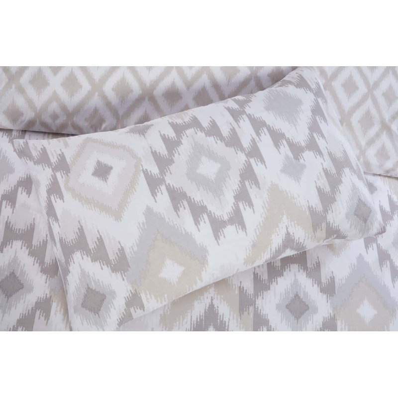 Leoti Cotton Blend Ikat Duvet Cover Set with Pillowcases Included, Double Duvet Cover Set + 2 Standard Pillowcases