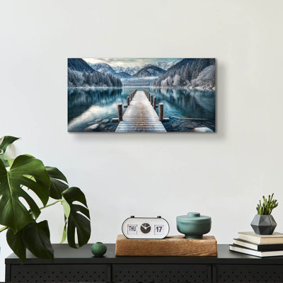 «Pier On Winter Lake In Mountains» par Rey Klimt, art mural acrylique