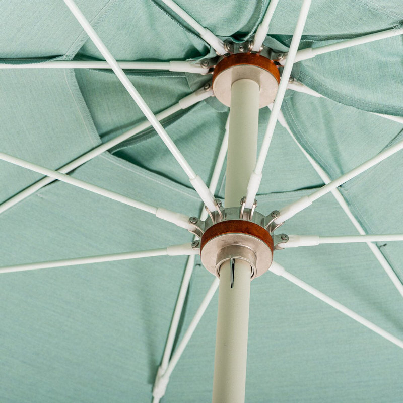 Club Umbrella, Rivie Green