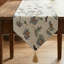 Chemin de table pour jardin wispy marguerites-631894219