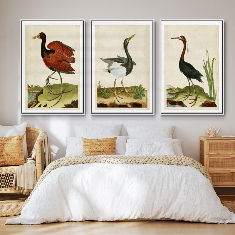 Heron Portrait IV, ensemble de 3 toiles encadrées, Cadre blanc, H 40 po x l 78 po