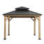Gazebo d'extérieur Sunjoy de 3,35 m x 3,35 m (11 pi x 11 pi) avec structure en cèdre et toit rigide double en acier noir, idéal pour le jardin et la cour arrière.-854771245