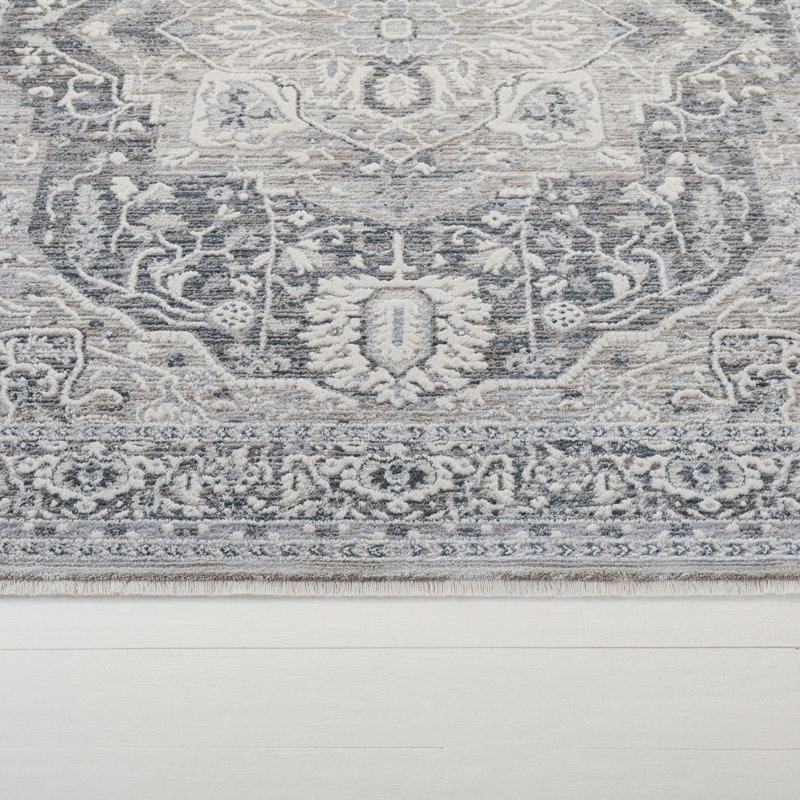 Clover Oriental Area Rug, Rectangle 5' x 7'