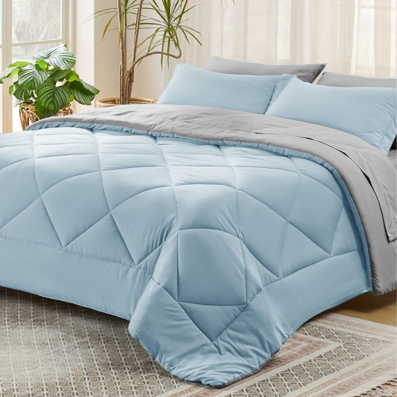 Best Seller Bedsure Comforter Set Reversible Bedding for All Seasons-89GSM, Twin Comforter + 2 Additional Pieces, Sky Blue