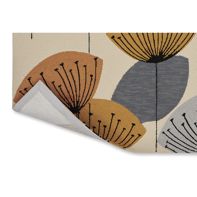 Floral Area Rug in Beige/Yellow/Gray, Rectangle 6'7" x 9'2"