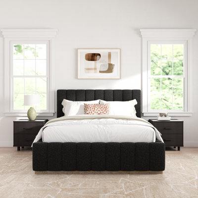 Braesyn Upholstered Bed