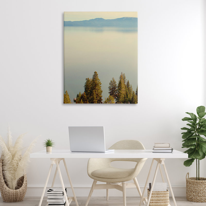 Toile Pure Bliss Lake View, design par Gemma Bardot, H 48 po x l 36 po