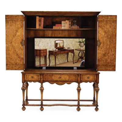 La Rochelle Entertainment Center