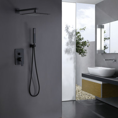 Système de douche complet à pression équilibrée avec valve brute