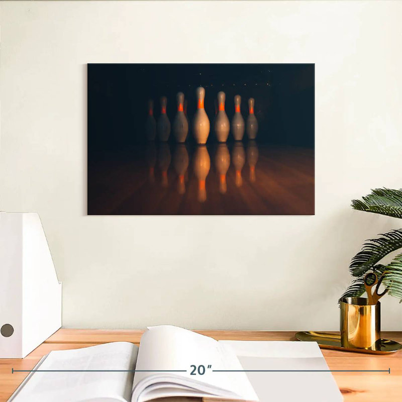 Sireci Bowling Pins Display, 8" H x 12" W