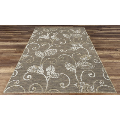 Kazzandra Floral Indoor / Outdoor Rug