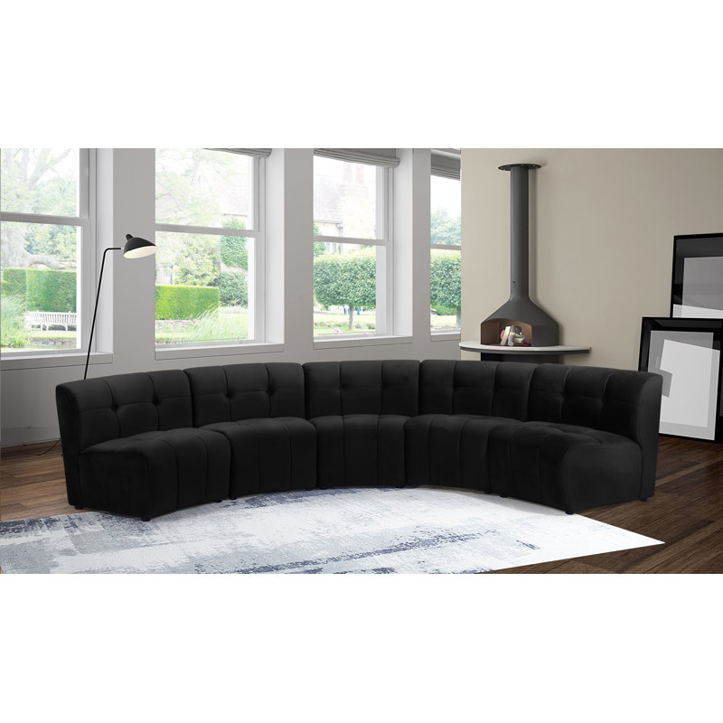 Canapé modulaire symétrique en velours de 145 po de largeur Jedson, Velours noir