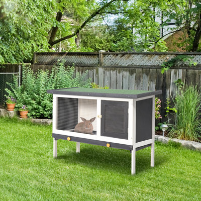 Ainsworth Weather Resistant Small Animal Hutch
