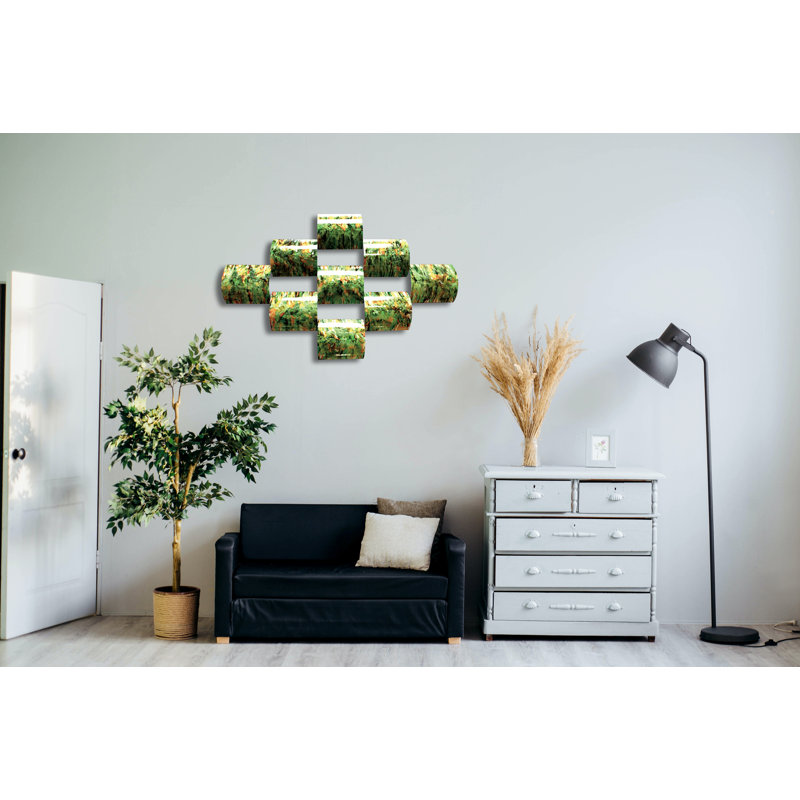 Handmade Traditional Abstract Wall Decor on Metal