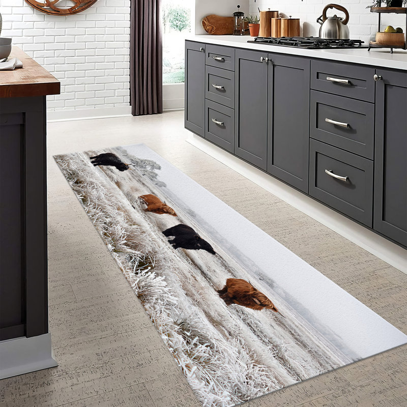 Chic tapis non tissé à imprimé doux avec un motif géométrique intemporel dans des teintes riches, idéal pour ajouter une touche d'élégance à tout espace intérieur