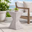 Table d'appoint moderne en béton pour l'extérieur-755709227