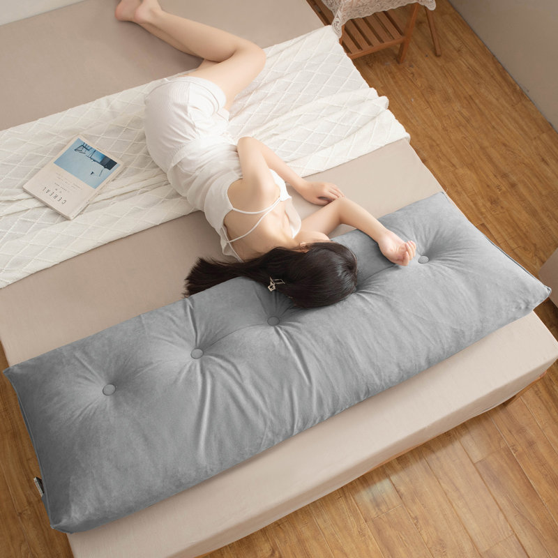 Oreiller de lit surdimensionné en chenille avec support triangulaire et poches latérales, Gris foncé