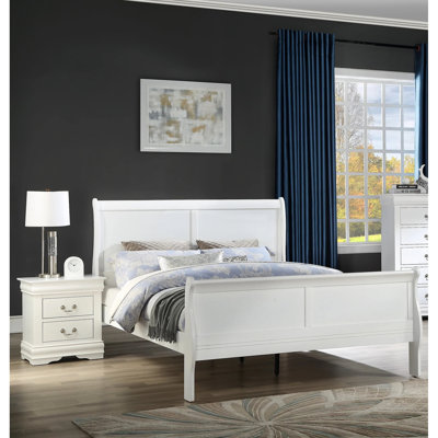 Lit moderne en bois massif blanc pour une chambre à coucher spacieuse et spacieuse