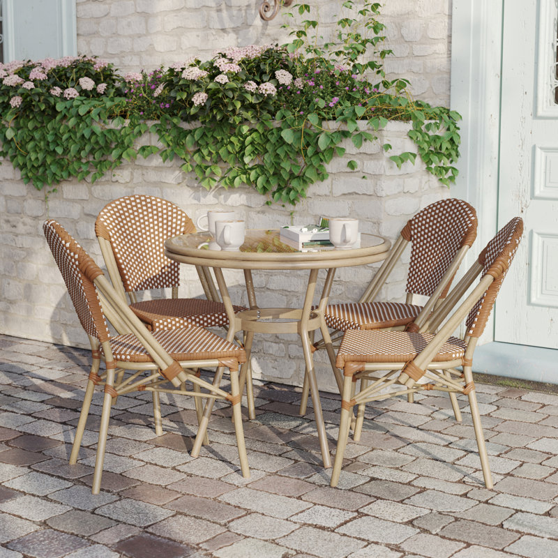 Ensemble bistro commercial avec table et quatre chaises Rylan, Brun