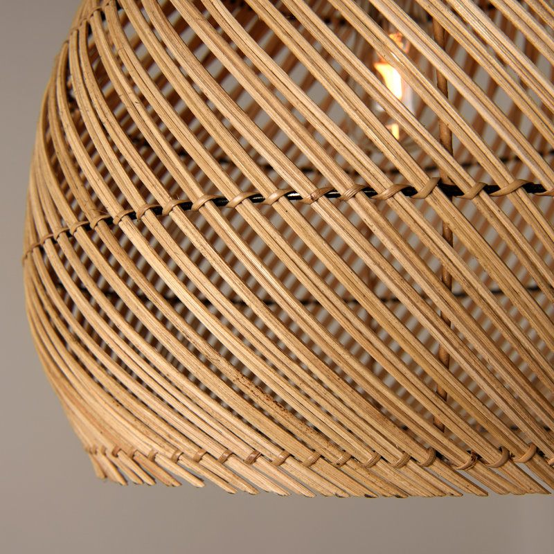 Luminaire suspendu unique en forme de larme Brittane, 41" H x 15" W x 15" D