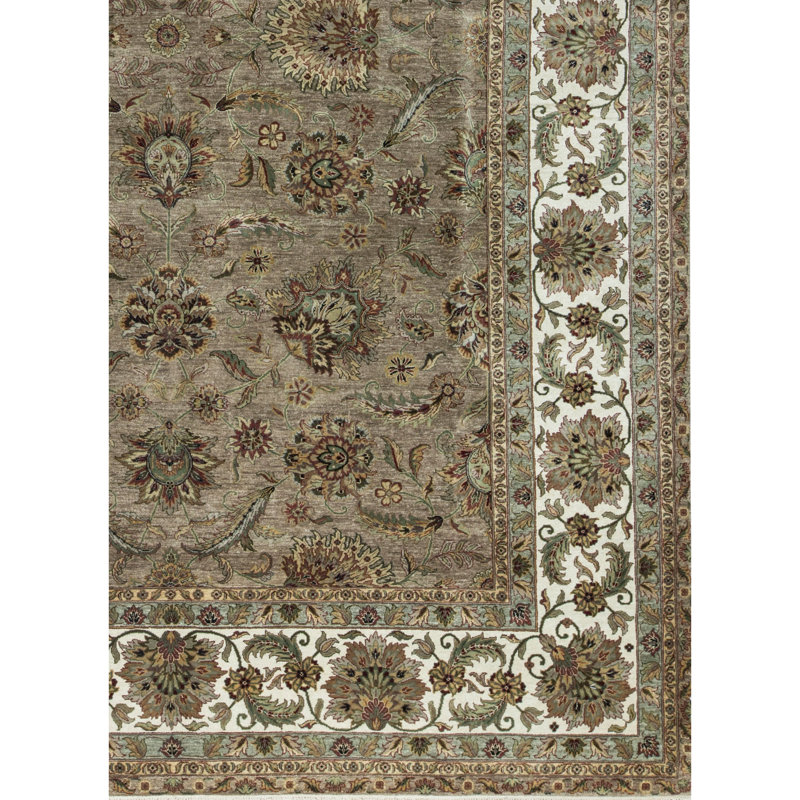 Mountain King Wool Oriental Area Rug in Gray/Ivory