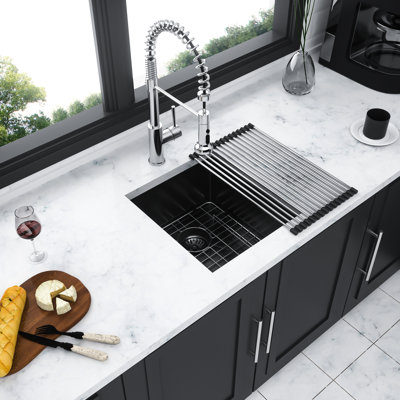 15"X17"X10" Gunmetal Black Undermount Sink, 16G Stainless Steel, To Peeling, Included Dish Grid And Pad Kitchen Sink Black, Stainless, Construction, Food - Design