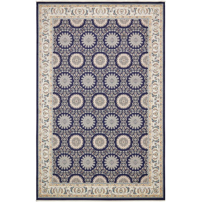 Kelayeh Oriental Indoor Rug