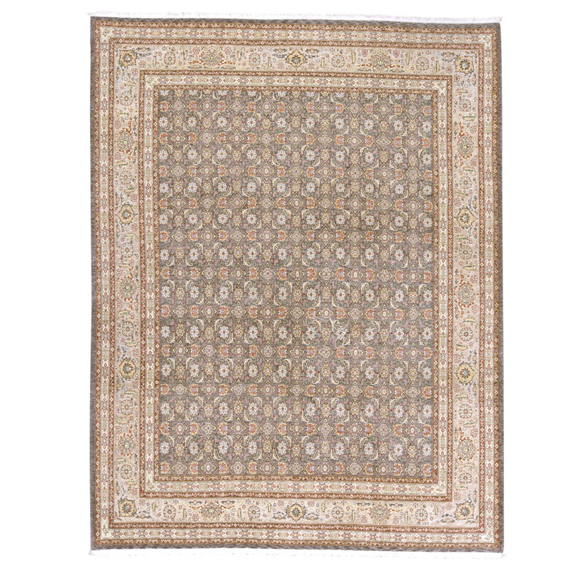 High-Quality Hand-Knotted Green And Beige Area Rug