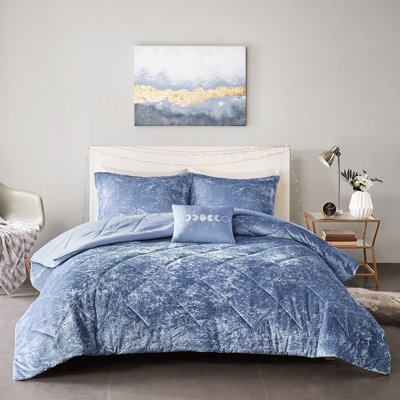 Luxury Twin/Twin Xl Comforter - Periwinkle Blue Velvet With Comforter, , 2 Shams, 1 Pillow, Machine Washable Bedding In Diamond Sham,