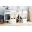 Lit mezzanine double en blanc avec rangement intégré, bibliothèque et rideau, barrières de sécurité, conception d'amusement, style loft, style chalet
