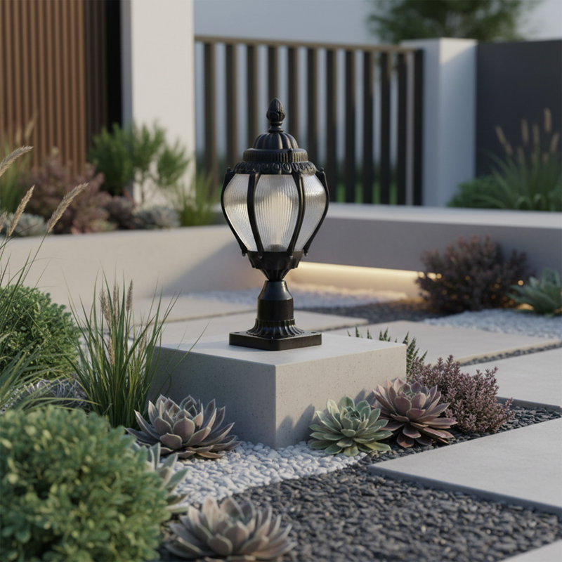 Windsor 1-Light Ornate Garden Pedestal