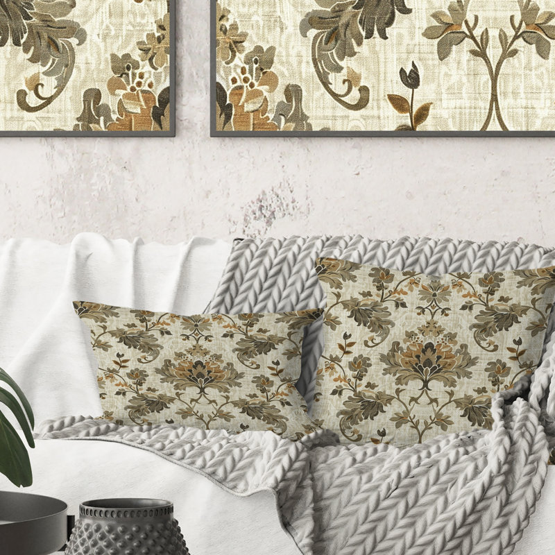 Beige Country Floral Chic II - coussin floral, H 16 po x l 16 po, Carrée