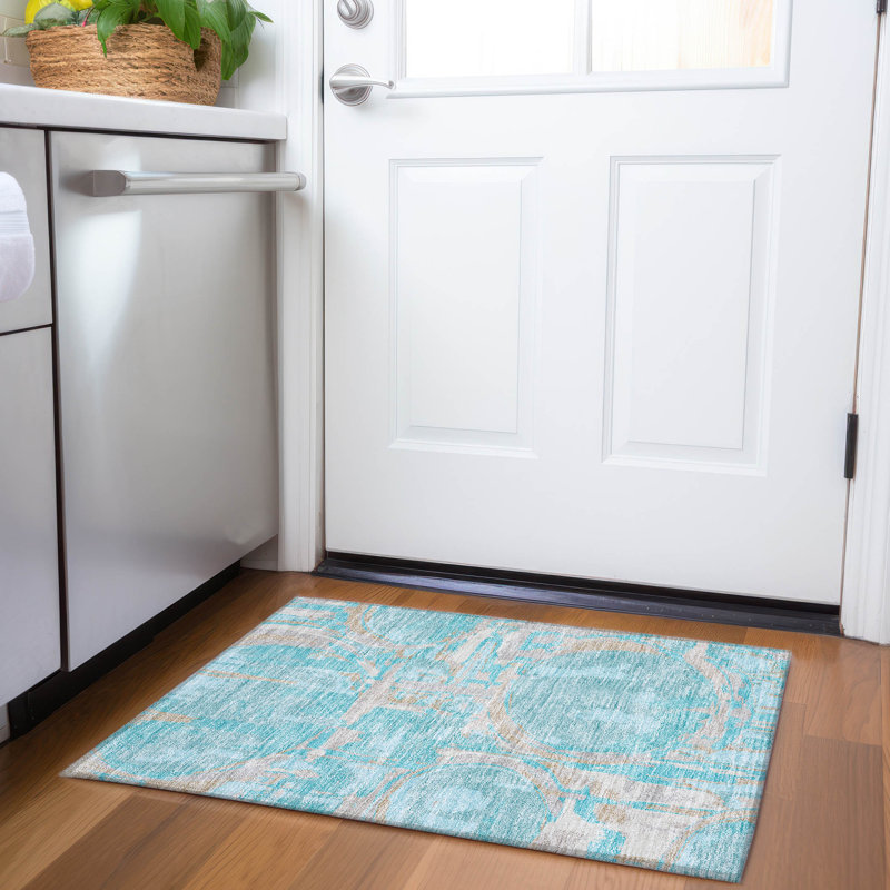  Malek Area Rug, Rectangle 1'8" x 2'6"